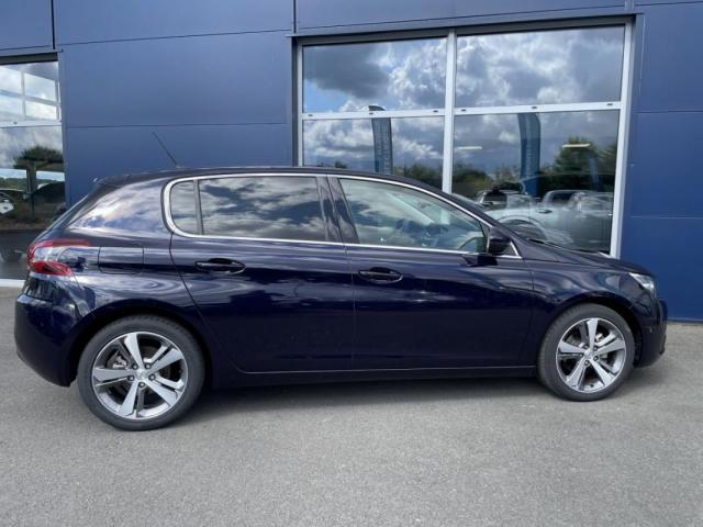 Peugeot 308 image 1