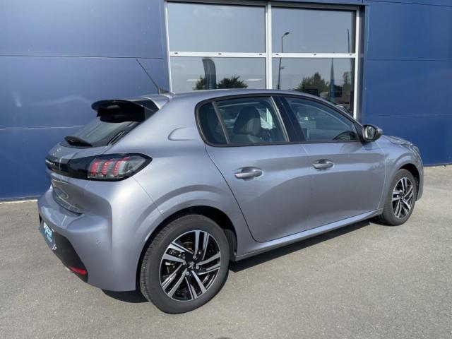 Peugeot 208 image 7