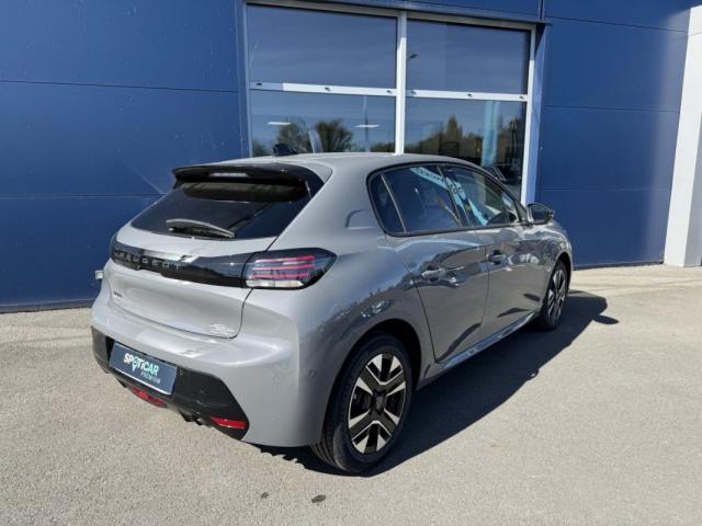Peugeot 208 image 9