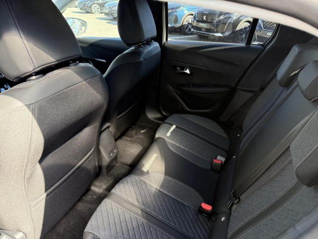 Peugeot 208 image 2