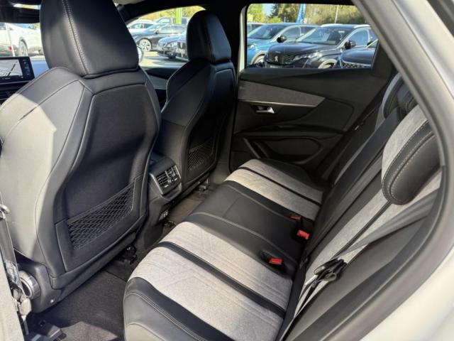 Peugeot 3008 image 1