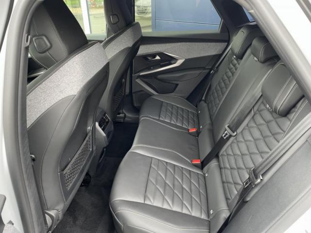 Peugeot 3008 image 1