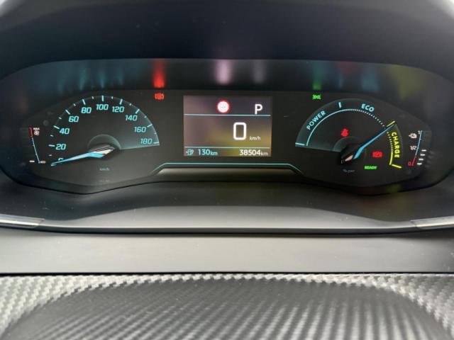 Peugeot E-208 image 2