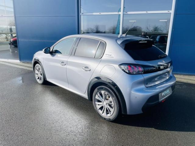 Peugeot E-208 image 7