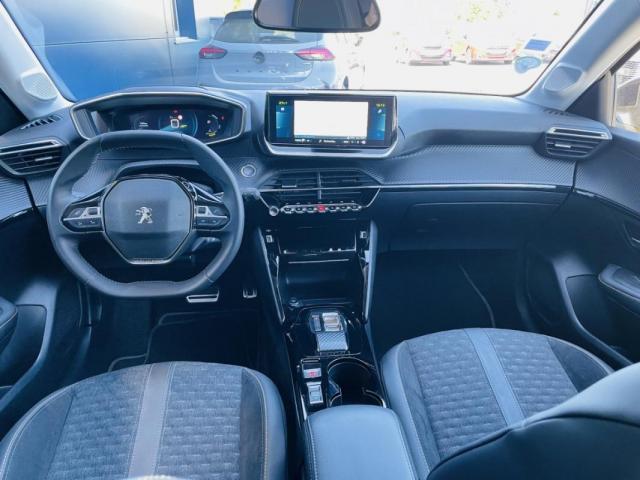 Peugeot E-208 image 2