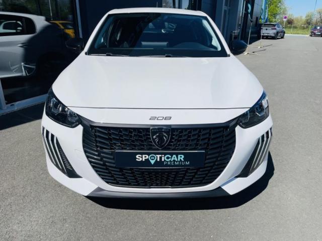 Peugeot 208 image 2