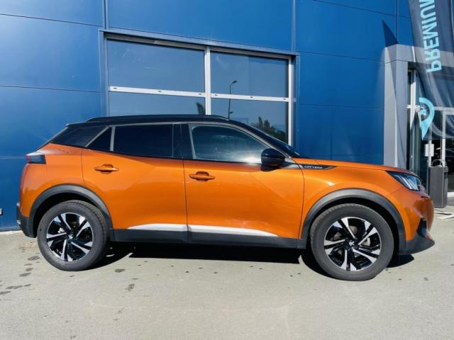 Peugeot 2008 image 3