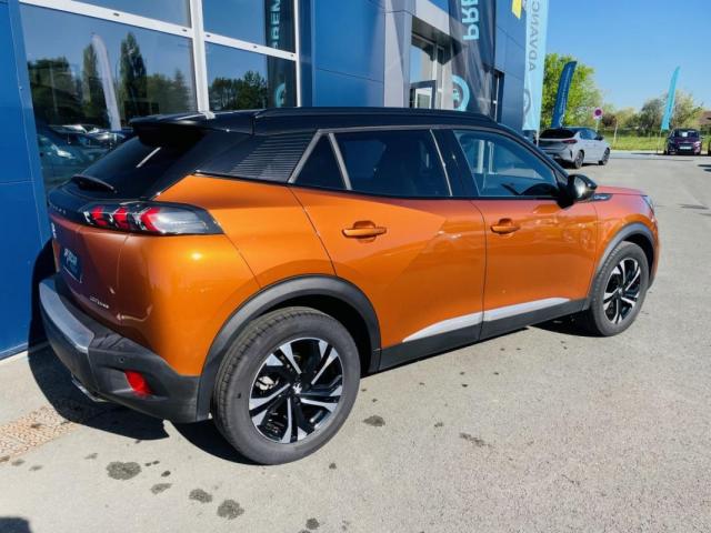 Peugeot 2008 image 1