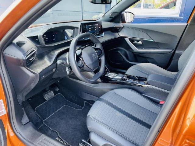 Peugeot 2008 image 3