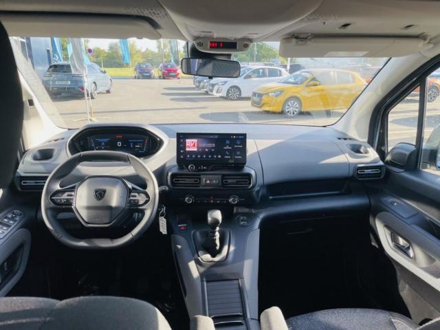 Peugeot Rifter image 5