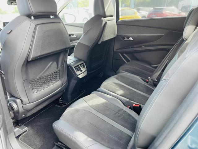 Peugeot 5008 image 6