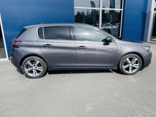 Peugeot 308 image 2