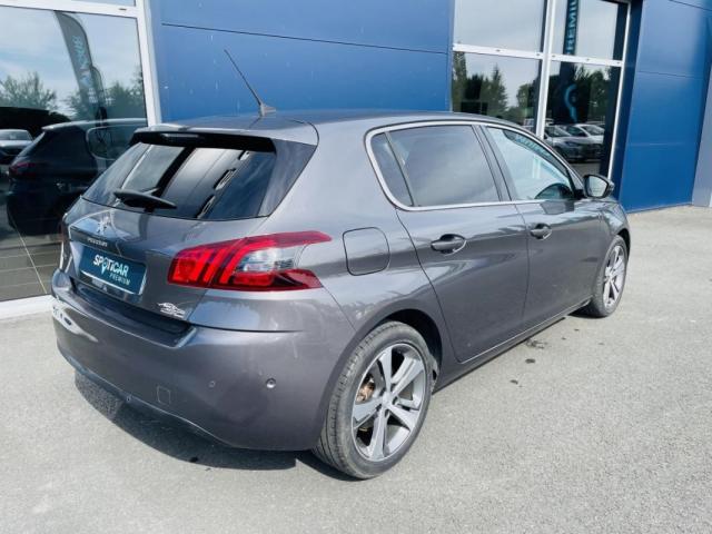 Peugeot 308 image 8