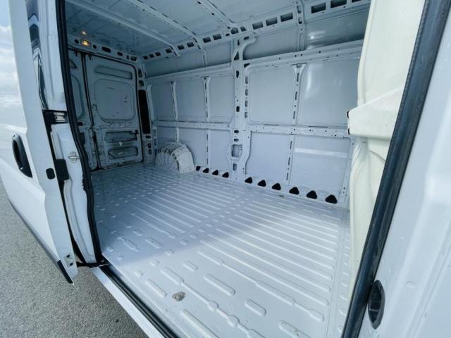 Peugeot Boxer image 4