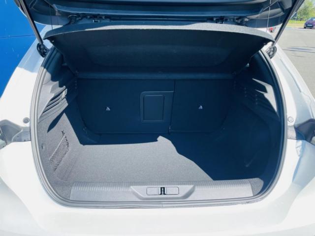 Peugeot 308 image 8