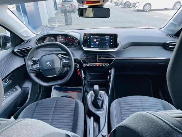 Peugeot 208 image 5