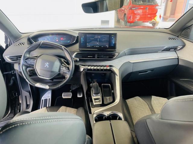 Peugeot 3008 image 3