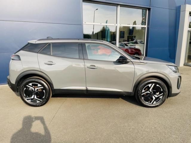 Peugeot 2008 image 8