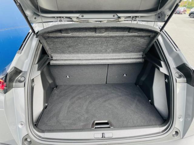 Peugeot 2008 image 2
