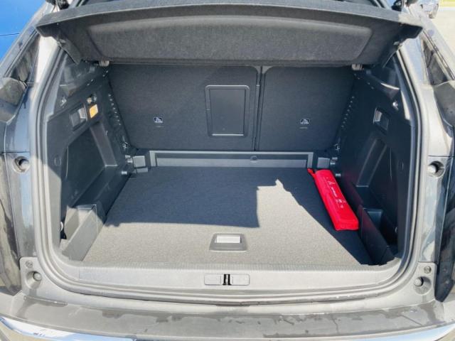 Peugeot 3008 image 9