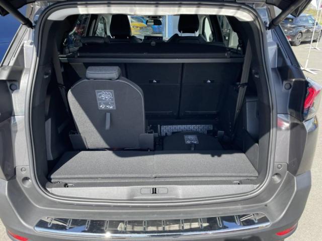 Peugeot 5008 image 9