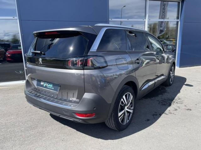 Peugeot 5008 image 8