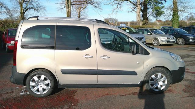Peugeot Partner Tepee image 8