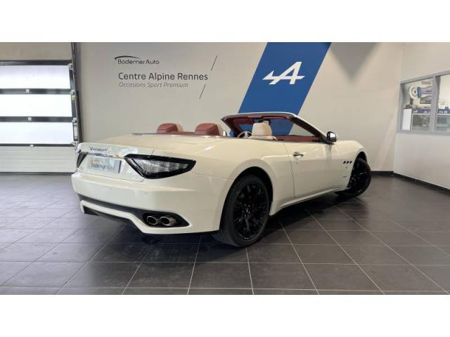 Maserati Grancabrio image 2