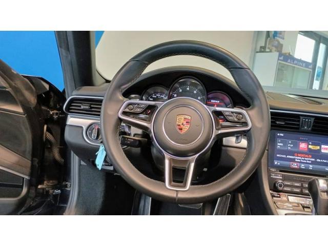 Porsche 911 image 4