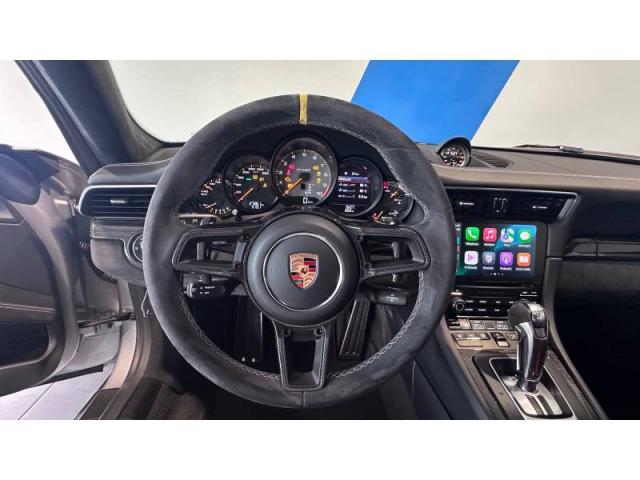 Porsche 911 image 5