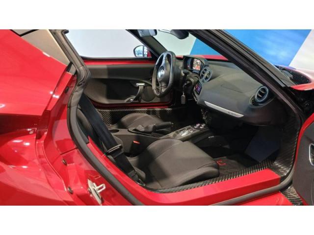 Alfa Romeo 4c image 8