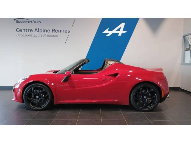 Alfa Romeo 4c image 9