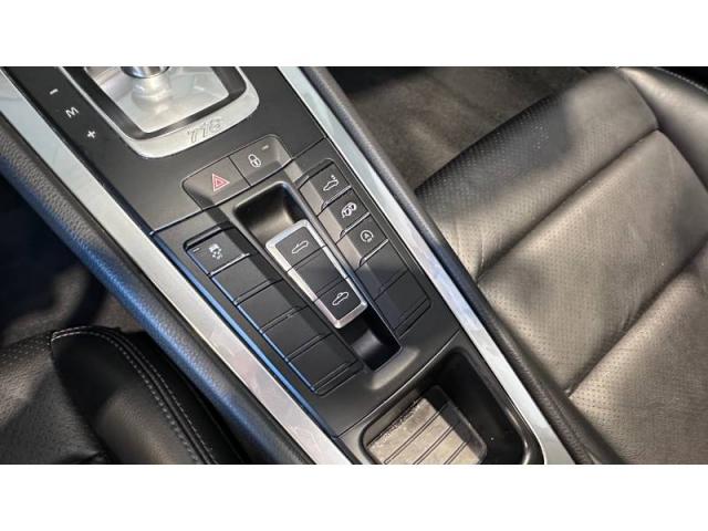 Porsche Boxster image 7
