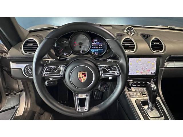 Porsche Cayman image 1
