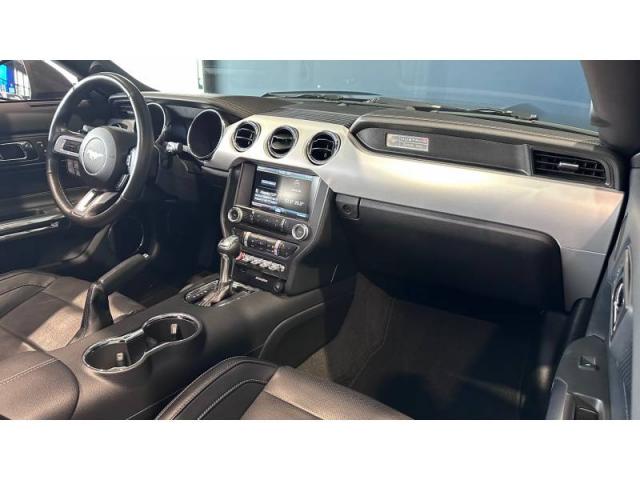 Ford Mustang image 6