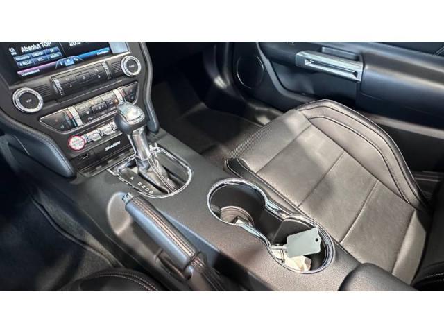 Ford Mustang image 4