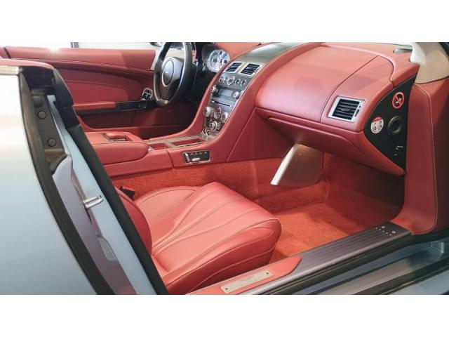 Aston Martin Db9 image 5