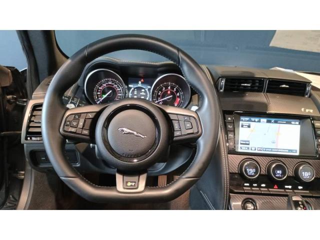Jaguar F-Type image 8