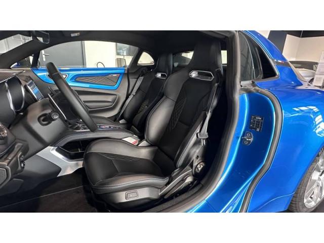 Alpine A110 image 2
