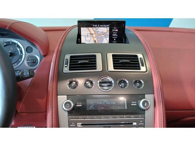 Aston Martin Db9 image 8