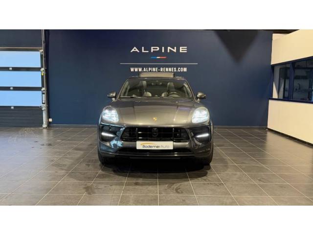 Porsche Macan image 2