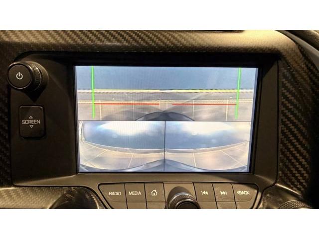 Chevrolet Corvette image 2