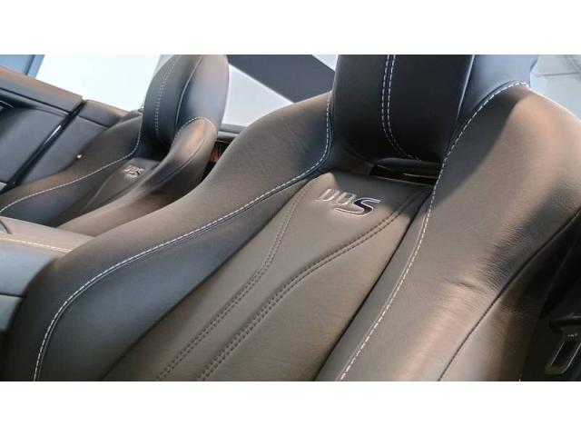 Aston Martin Dbs image 6