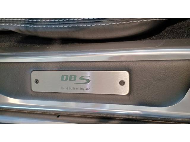 Aston Martin Dbs image 4