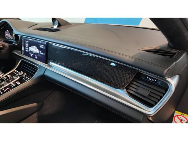 Porsche Panamera image 3