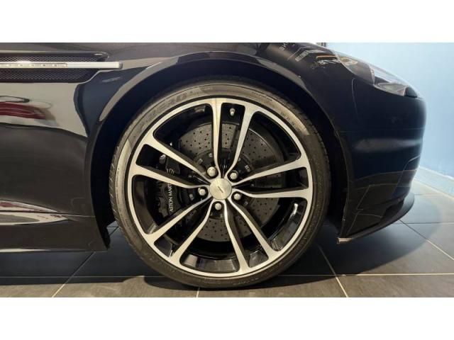 Aston Martin Dbs image 9