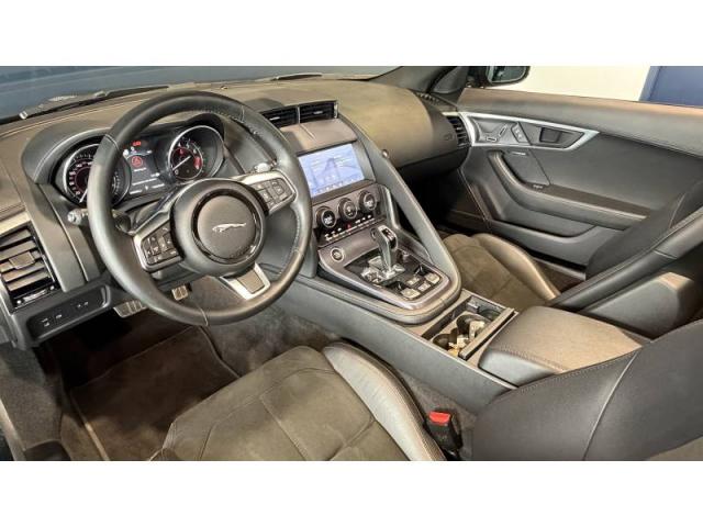 Jaguar F-Type image 2