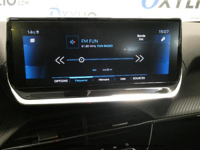 Peugeot 2008 image 6