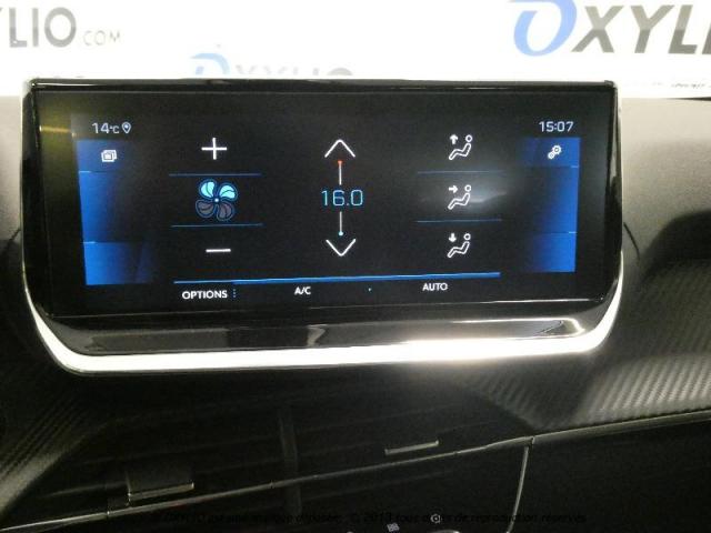 Peugeot 2008 image 10