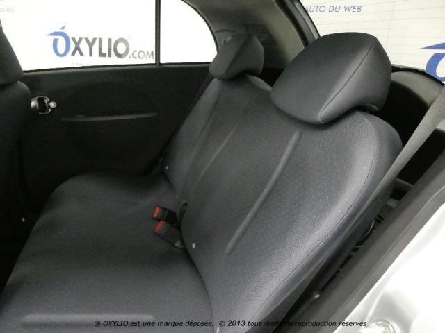 Peugeot Ion image 4